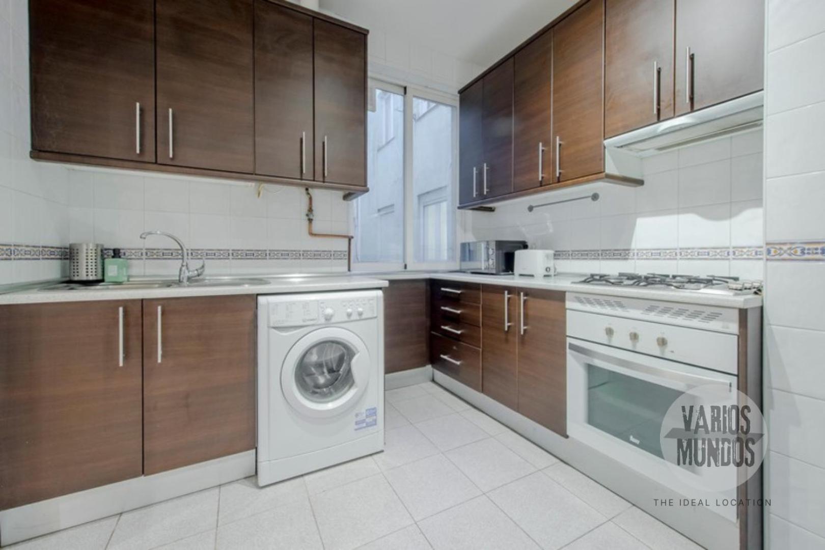 Apartament Vive Experiencia 7, En Santa Ana 6 Madryt